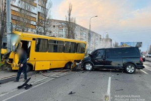 В Одесі мікроавтобус зіштовхнувся з маршруткою - один загиблий, є постраждалі