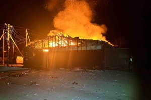 На Запоріжжі через атаку дрона знищене відділення «Нової пошти» у Новомиколаївці