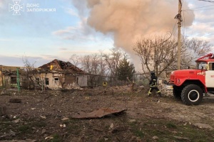 Guerre en Ukraine : Un civil tué et cinq autres blessés dans des bombardements russes sur la région de Zaporijjia 