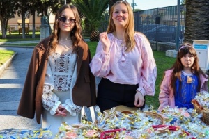 В італійських Помпеях молодь зібрала 2000 євро на благодійному ярмарку