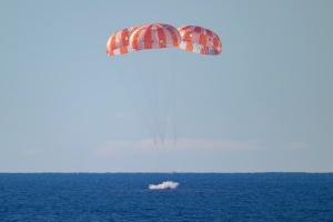 Астронавти Artemis II успішно повернулися на Землю