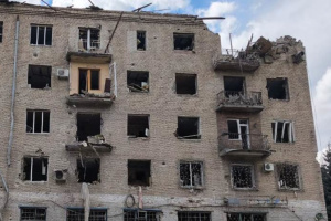 Stadtmitte von Kramatorsk mit FAB-250-Luftbomben angegriffen, zehn Verletzte