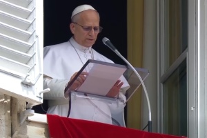 El Papa León XIV menciona al pueblo ucraniano durante su saludo de Pascua