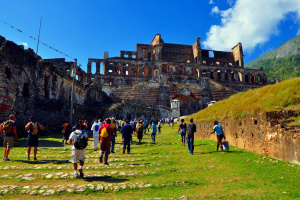 У фортеці на Гаїті внаслідок тисняви загинули 30 людей