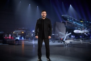 Selenskyj: Fähigkeiten unserer Verteidigungsindustrie sind Millionen von FPV-Drohnen pro Jahr