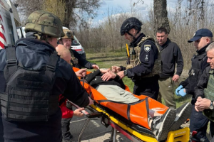 Атака РФ на Дніпро: 12 поранених - у важкому стані