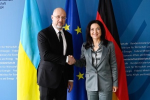 Шмигаль обговорив з німецькою колегою відновлення та зміцнення енергосистеми України