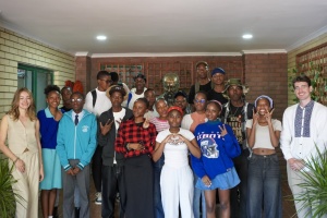 В Університеті Ботсвани школярі вивчали українську культуру та історію