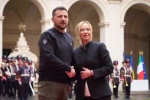 Zelensky et Meloni ont discuté de la production commune de drones