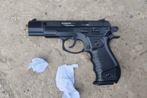 У ліцеї на Закарпатті, де підліток учинив стрілянину, проводять евакуацію 