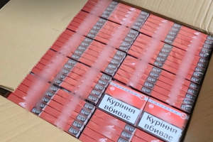 Нелегальна продукція на 13 мільйонів: на Львівщині викрили схему збуту сигарет і алкоголю