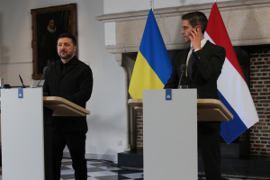 Зеленський: Україна повинна постійно нагадувати партнерам про дефіцит ракет для ППО