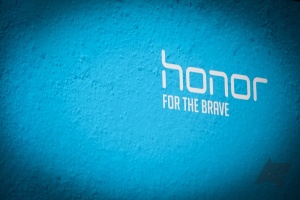 Honor тестує акумулятор ємністю в 11 000 мАг для майбутнього смартфона - ЗМІ