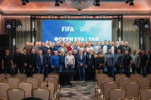 La FIFA presenta una estrategia técnica para el desarrollo del fútbol ucraniano