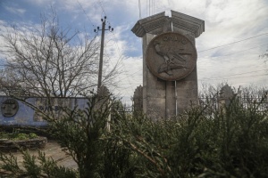 Ольвія сьогодні: пожежі, вибухи, «чорні» археологи і склеп як укриття