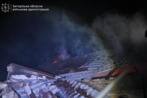 Росіяни атакували Запоріжжя - є поранений, пошкоджений обʼєкт інфраструктури