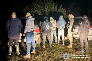 На Рівненщині викрили канал незаконного переправлення чоловіків через кордон
