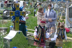 Поминальний тиждень: традиція, що тримає зв’язок поколінь