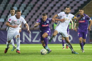 ЛНЗ сенсаційно програв «Колосу» у чемпіонаті України з футболу