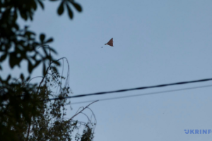 Russian drone strikes train in Sumy region, driver injured