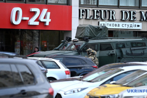 Zahl der Opfer des Terroranschlags im Holossijiwskyj-Bezirk von Kyjiw steigt auf sieben – Klitschko