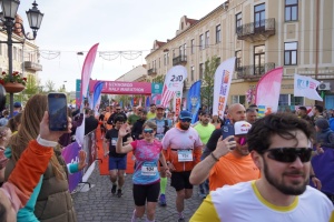 В Ужгороді під час благодійного забігу зібрали понад ₴2 мільйони для ЗСУ