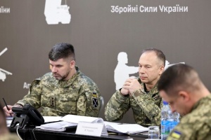 Сирський провів нараду з командирами підрозділів безпілотних систем