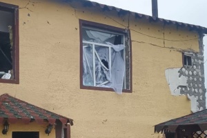 Військові РФ обстріляли Ізюм із РСЗВ, троє поранених