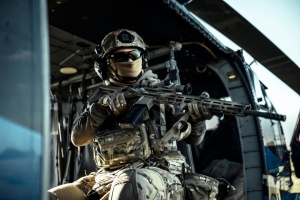 В український прокат виходить перший тактичний екшн «Killhouse» про спецоперацію дронів