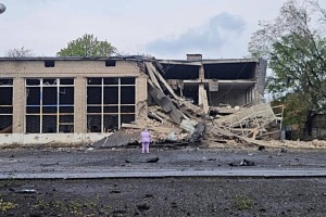 Росіяни завдали шість ударів по Новомиколаївці на Запоріжжі, поранені семеро людей