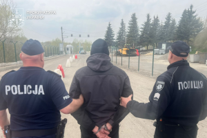 З Польщі екстрадували підозрюваного у крадіжках навігаційного обладнання з агротехніки