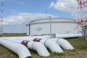 Hungría anuncia la reanudación del tránsito de petróleo ruso por el oleoducto Druzhba