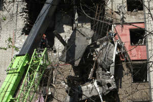 ロシア軍のドニプロ攻撃　死者３名、負傷者１３名に増加