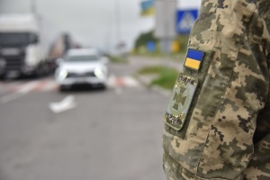 Прикордонники попереджають про зміни руху перед пунктом пропуску «Рава-Руська» через ремонт дороги