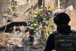 Dnipro unter kombiniertem Angriff: Drei Tote, Zahl der Verletzten steigt auf 21