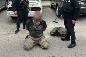 À Boutcha, un homme a ouvert le feu ; il a été arrêté