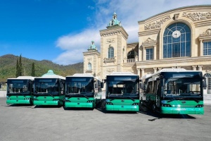Azerbaijan donates five passenger buses to Ukraine - FM Sybiha