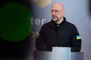 Shmygal y Grossi abordan el fortalecimiento de la seguridad nuclear en Ucrania