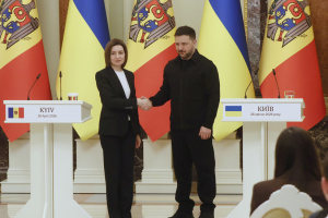 ウクライナ・モルドバ両大統領、安全保障、欧州統合、経済協力につき協議