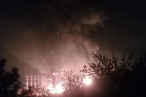 L’Ukraine frappe plusieurs cibles militaires russes dans les territoires occupés ainsi que la raffinerie russe de Touapsé