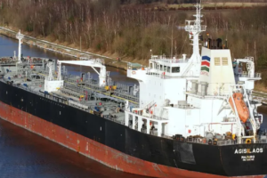 Russian tanker hit in Black Sea left adrift after Ukrainian strike – Navy spox