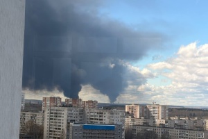 L'Ukraine frappe une usine d'explosifs à Dzerjinsk et cible le géant pétrolier Lukoil à Perm, à 1 500 km de la frontière