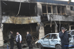 Кількість постраждалих унаслідок удару РФ по Дніпровському району зросла до 18