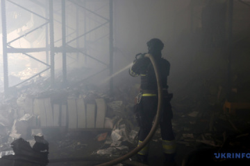 L'Ukraine identifie les militaires russes responsables de la frappe meurtrière contre une imprimerie à Kharkiv