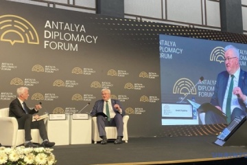 أعلن سيبيها عن تعزيز أوكرانيا لموقفها على خطوط المواجهة في منتدى بتركيا