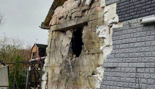 Майже 20 обстрілів: росіяни минулої доби атакували Дніпро, Кривий Ріг та інші громади області, двоє поранених