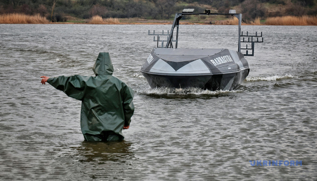 Випробування катера-дрона Barracuda / Фото: Ніна Ляшонок. Укрінформ