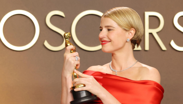 Джеймса Бонда у наступному фільмі зіграє ірландська акторка Джессі Баклі