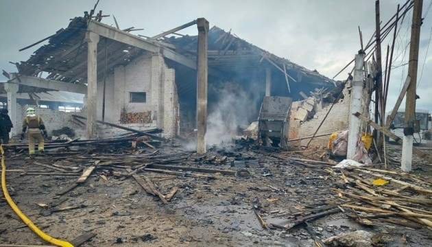 Війська РФ за добу завдали 53 удари по Сумщині, поранені троє людей