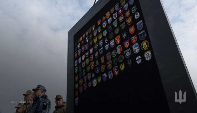 У столиці встановили памʼятний знак до четвертої річниці звільнення Київщини